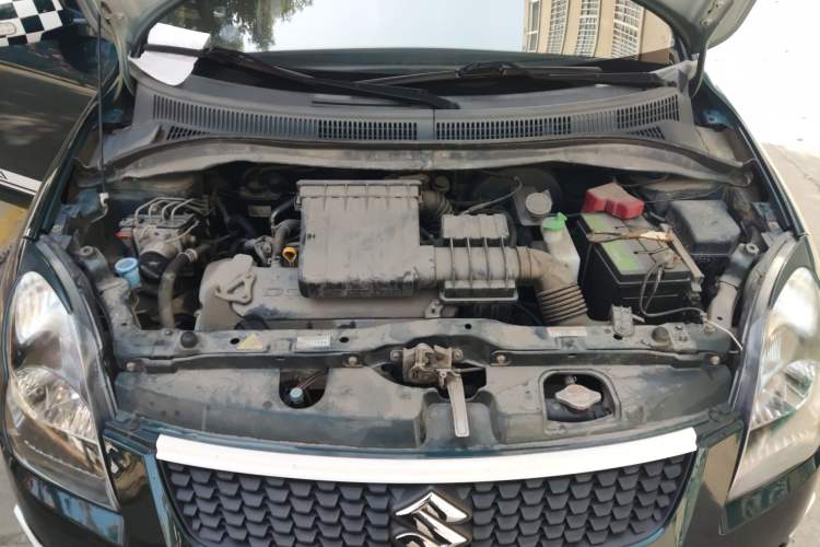 Used Suzuki Swift 2016 1.5L Automatic Fashionable Coolplay Edition Engine Bay