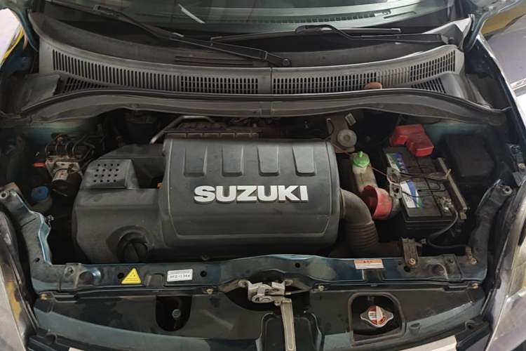 Used Suzuki Swift 2016 1.5L Automatic Fashionable Coolplay Edition Engine Bay
