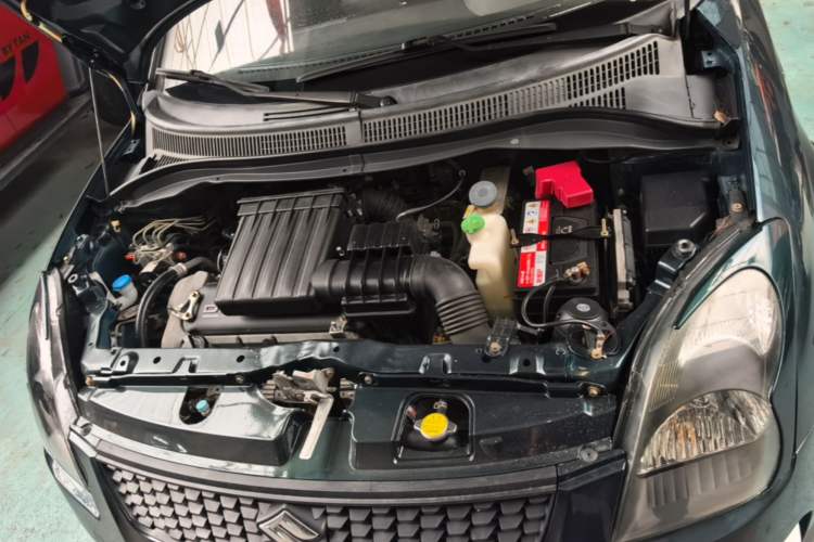 Used Suzuki Swift 2016 1.5L Automatic Fashionable Coolplay Edition Engine Bay