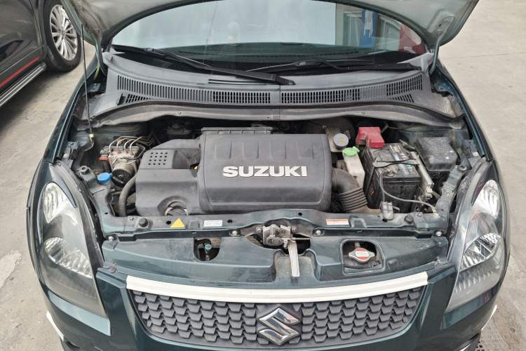 Used Suzuki Swift 2016 1.5L Automatic Fashionable Coolplay Edition Engine Bay