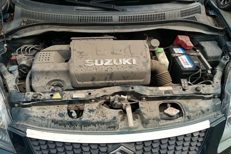 Used Suzuki Swift 2016 1.5L Automatic Fashionable Coolplay Edition Engine Bay