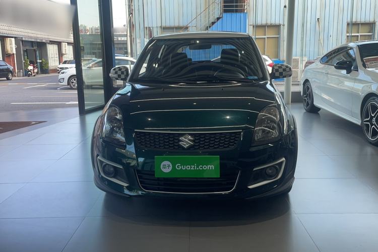 Used Suzuki Swift 2016 1.5L Automatic Fashionable Coolplay Edition Exterior 1