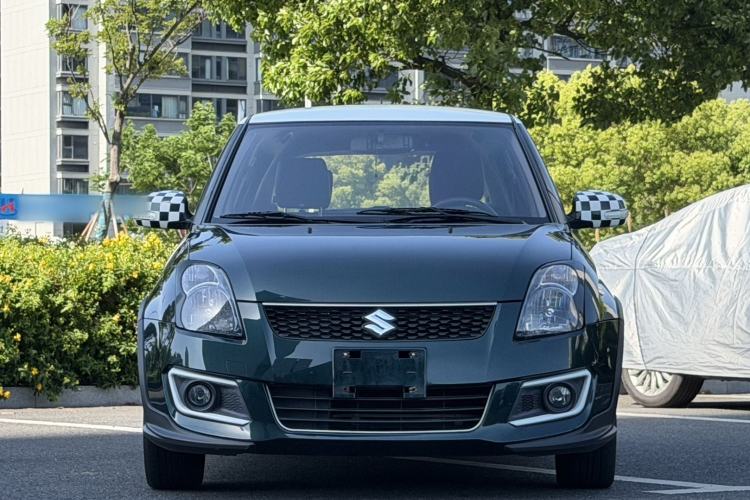 Used Suzuki Swift 2016 1.5L Automatic Fashionable Coolplay Edition Exterior 2