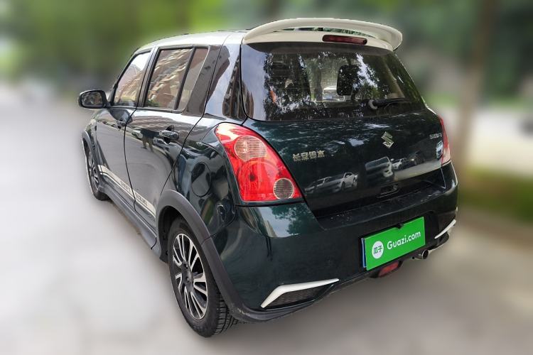 Used Suzuki Swift 2016 1.5L Manual Fashion Edition Cool Play Version Exterior 3