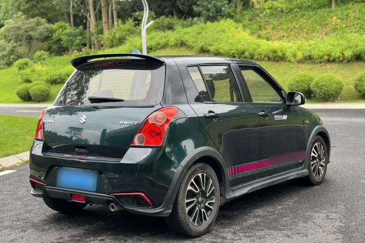 Used Suzuki Swift 2016 1.5L Automatic Fashionable Coolplay Edition Exterior 3