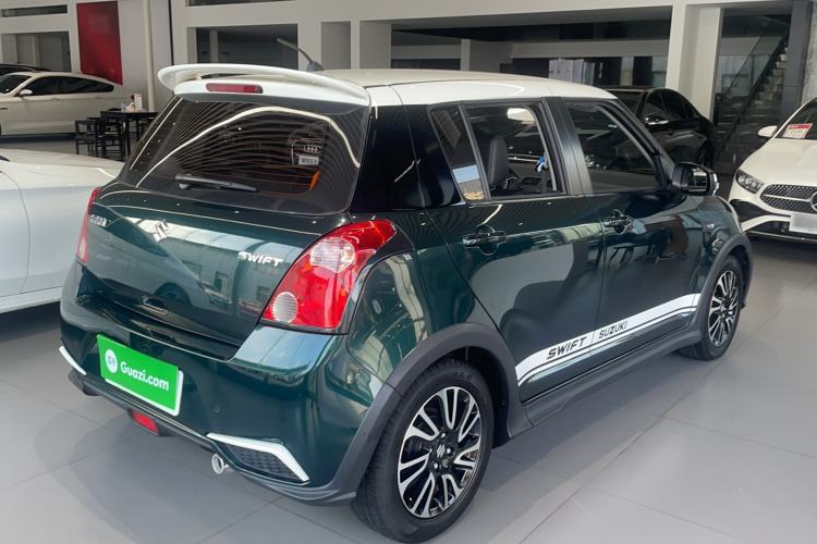 Used Suzuki Swift 2016 1.5L Automatic Fashionable Coolplay Edition Exterior 3