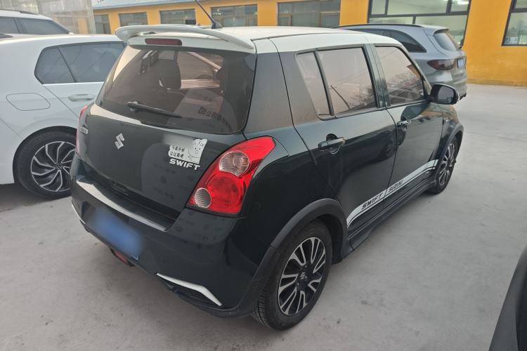 Used Suzuki Swift 2016 1.5L Automatic Fashionable Coolplay Edition Exterior 3