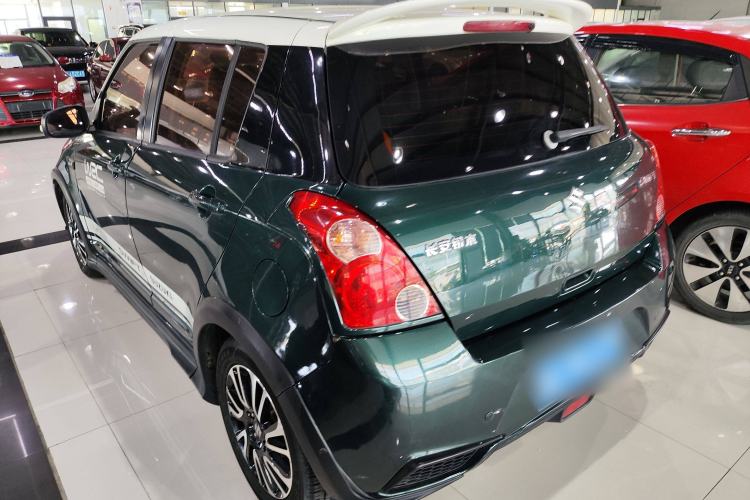 Used Suzuki Swift 2016 1.5L Automatic Fashionable Coolplay Edition Exterior 3