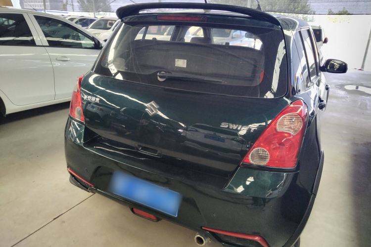 Used Suzuki Swift 2016 1.5L Automatic Fashionable Coolplay Edition Exterior 5