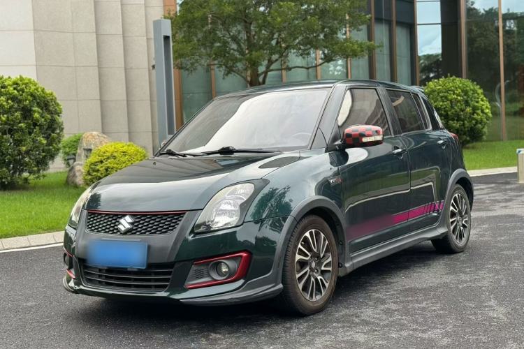 Used Suzuki Swift 2016 1.5L Automatic Fashionable Coolplay Edition Exterior 5