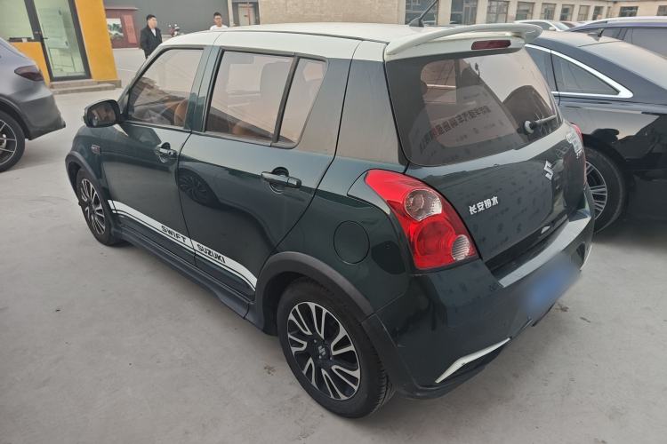 Used Suzuki Swift 2016 1.5L Automatic Fashionable Coolplay Edition Exterior 5