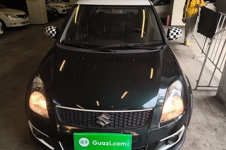 Used Suzuki Swift 2016 1.5L Automatic Fashionable Coolplay Edition Front