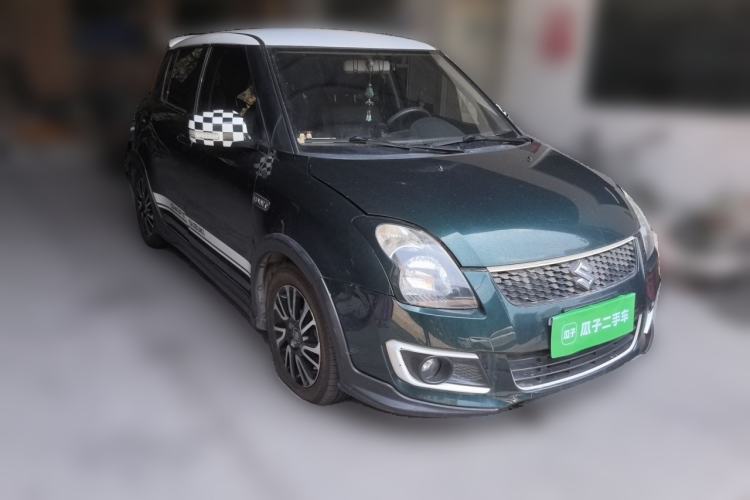 Used Suzuki Swift 2016 1.5L Automatic Fashionable Coolplay Edition Front Right 45 Deg
