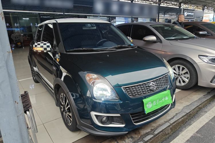 Used Suzuki Swift 2016 1.5L Automatic Fashionable Coolplay Edition Front Right 45 Deg