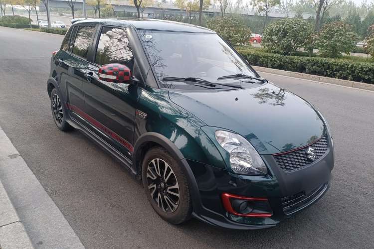 Used Suzuki Swift 2016 1.5L Automatic Fashionable Coolplay Edition Front Right 45 Deg
