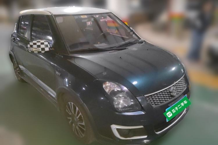 Used Suzuki Swift 2016 1.5L Automatic Fashionable Coolplay Edition Front Right 45 Deg