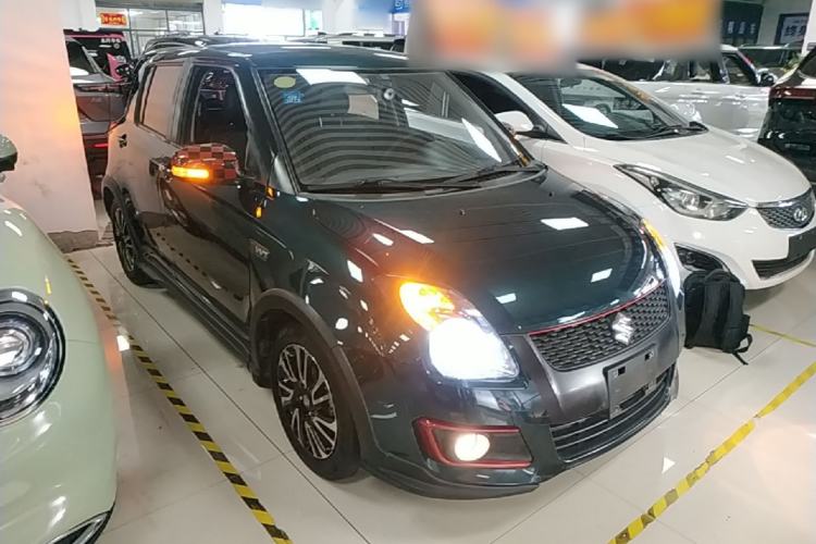 Used Suzuki Swift 2016 1.5L Automatic Fashionable Coolplay Edition Front Right 45 Deg