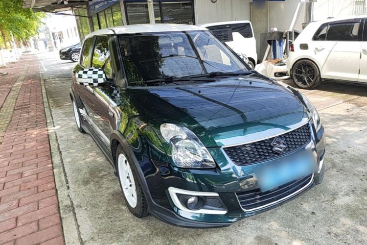 Used Suzuki Swift 2016 1.5L Manual Fashion Edition Cool Play Version Front Right 45 Deg