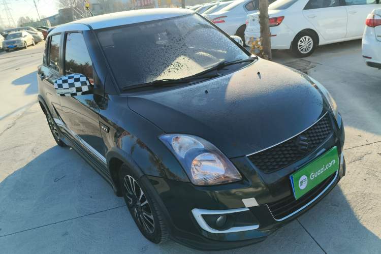 Used Suzuki Swift 2016 1.5L Automatic Fashionable Coolplay Edition Front Right 45 Deg