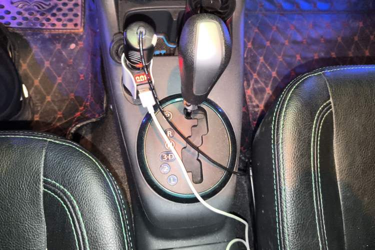 Used Suzuki Swift 2016 1.5L Automatic Fashionable Coolplay Edition Gear Lever