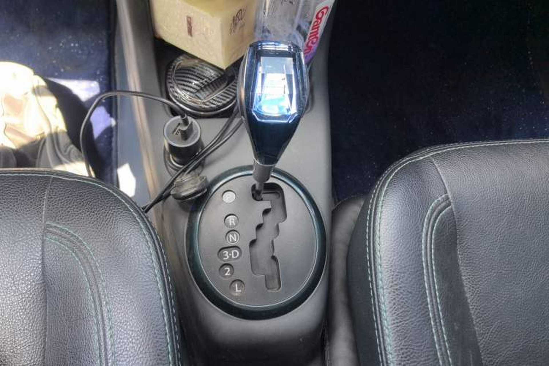 Used Suzuki Swift 2016 1.5L Automatic Fashionable Coolplay Edition Gear Lever