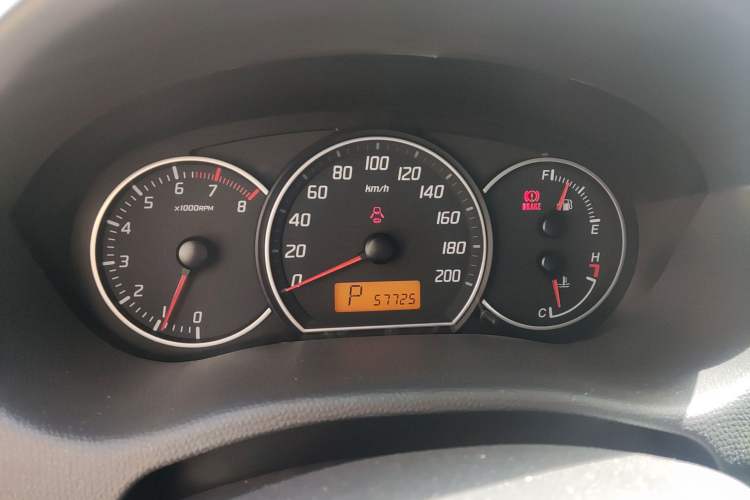 Used Suzuki Swift 2016 1.5L Automatic Fashionable Coolplay Edition Instrument Cluster