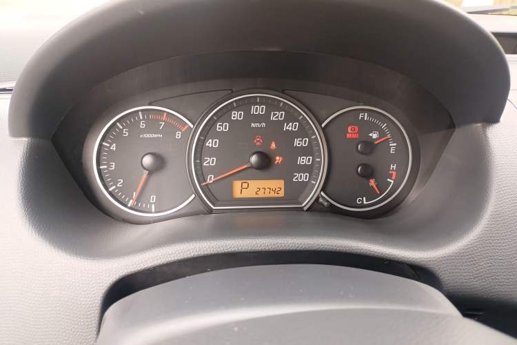 Used Suzuki Swift 2016 1.5L Automatic Fashionable Coolplay Edition Instrument Cluster