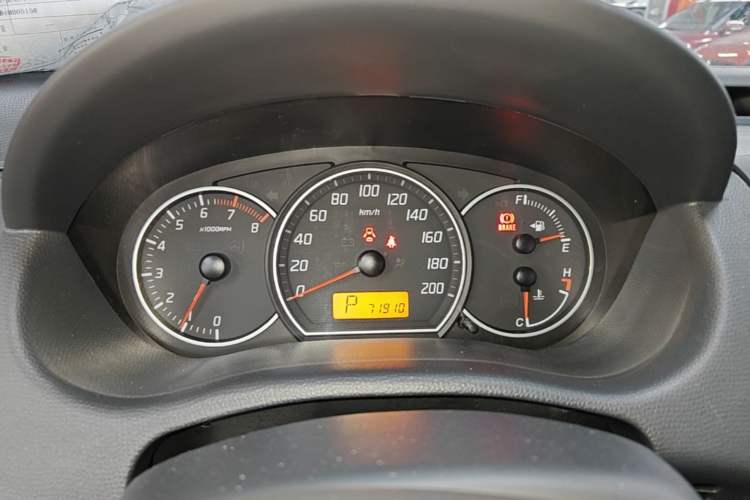 Used Suzuki Swift 2016 1.5L Automatic Fashionable Coolplay Edition Instrument Cluster