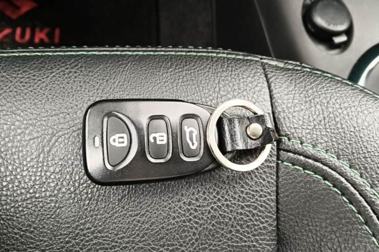 Used Suzuki Swift 2016 1.5L Automatic Fashionable Coolplay Edition Interior 1