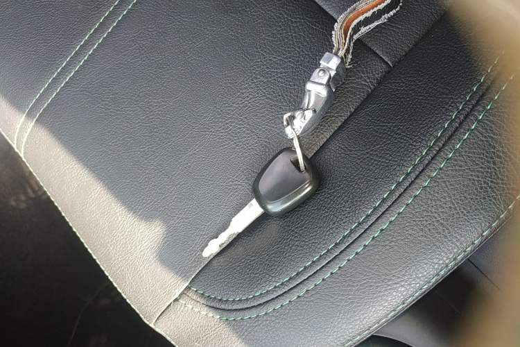 Used Suzuki Swift 2016 1.5L Automatic Fashionable Coolplay Edition Interior 1