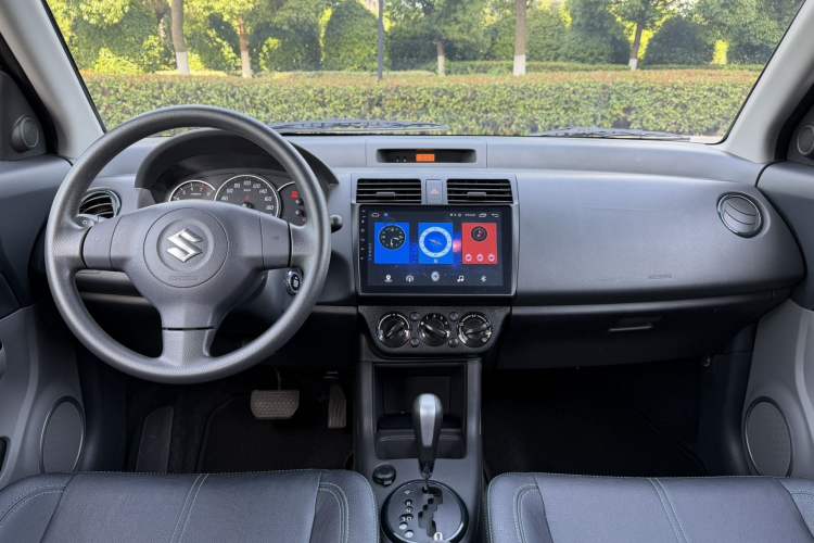 Used Suzuki Swift 2016 1.5L Automatic Fashionable Coolplay Edition Interior 5