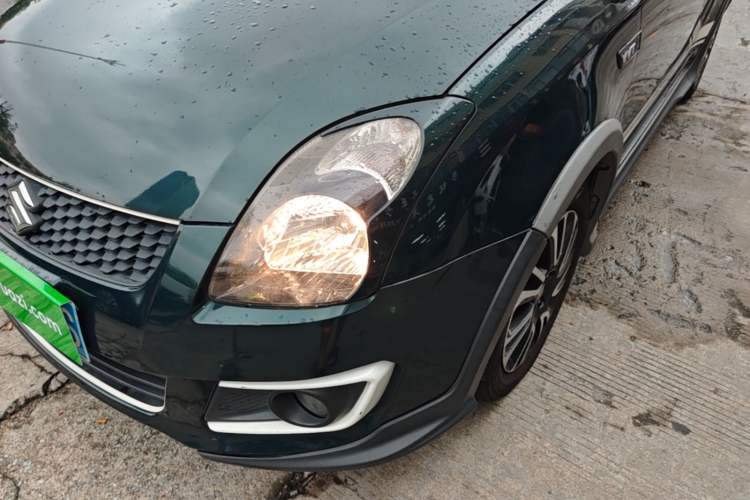 Used Suzuki Swift 2016 1.5L Automatic Fashionable Coolplay Edition Left Front Headlight