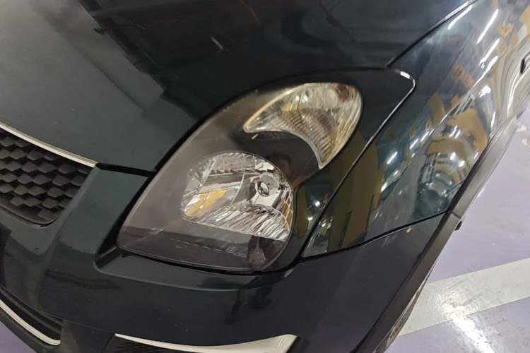 Used Suzuki Swift 2016 1.5L Automatic Fashionable Coolplay Edition Left Front Headlight