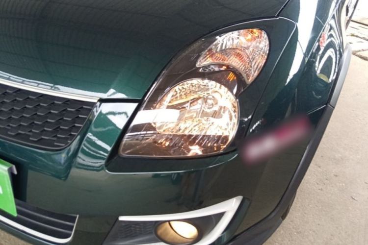 Used Suzuki Swift 2016 1.5L Automatic Fashionable Coolplay Edition Left Front Headlight