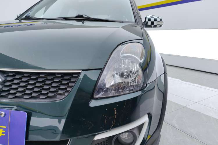 Used Suzuki Swift 2016 1.5L Automatic Fashionable Coolplay Edition Left Front Headlight