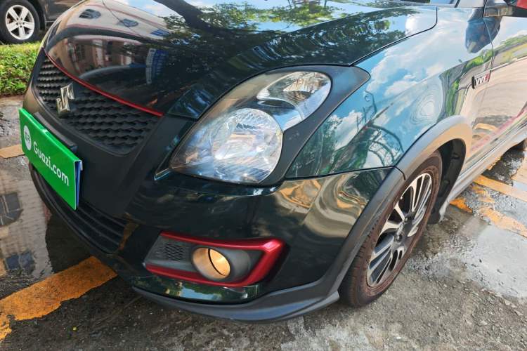 Used Suzuki Swift 2016 1.5L Automatic Fashionable Coolplay Edition Left Front Headlight