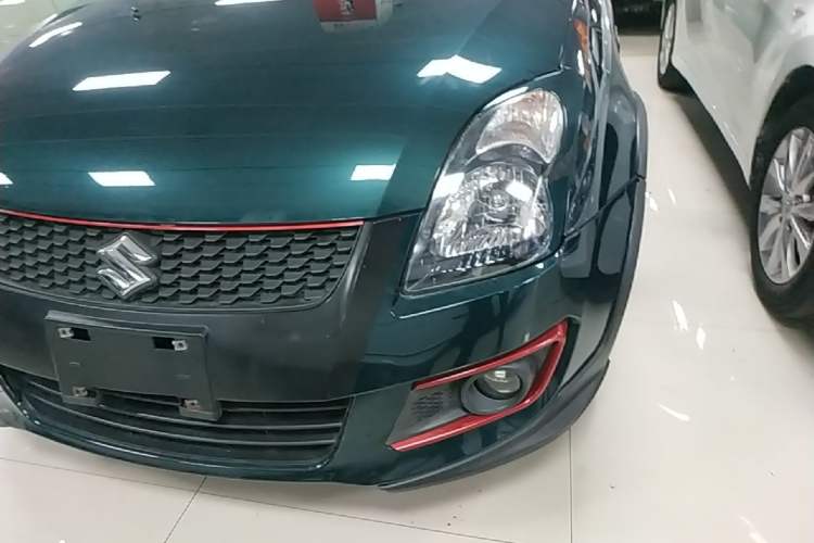 Used Suzuki Swift 2016 1.5L Automatic Fashionable Coolplay Edition Left Front Headlight