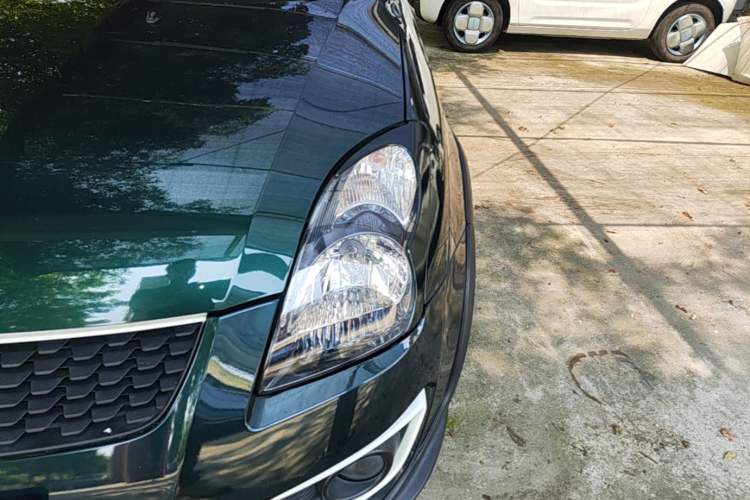 Used Suzuki Swift 2016 1.5L Manual Fashion Edition Cool Play Version Left Front Headlight