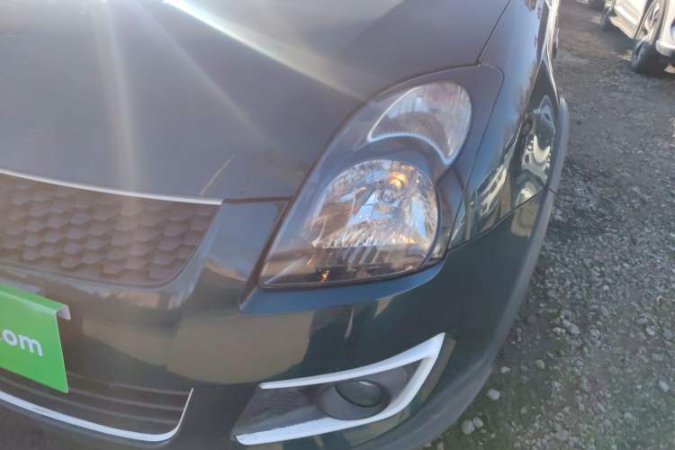 Used Suzuki Swift 2016 1.5L Automatic Fashionable Coolplay Edition Left Front Headlight