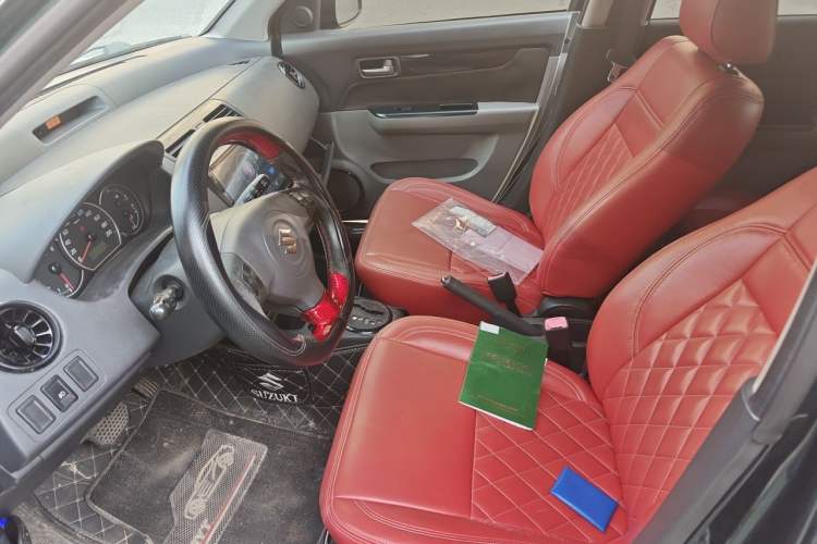 Used Suzuki Swift 2016 1.5L Automatic Fashionable Coolplay Edition Left Front Seat