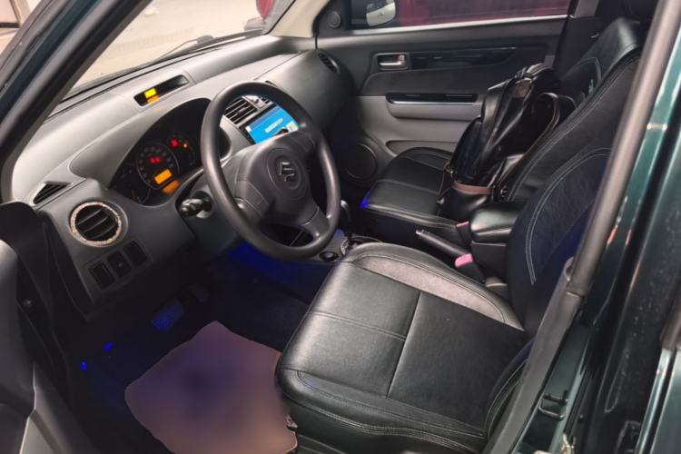 Used Suzuki Swift 2016 1.5L Automatic Fashionable Coolplay Edition Left Front Seat