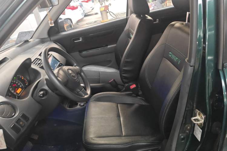Used Suzuki Swift 2016 1.5L Automatic Fashionable Coolplay Edition Left Front Seat