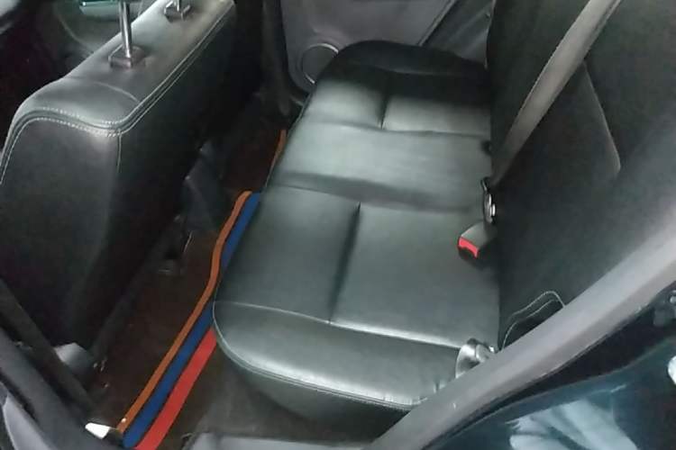 Used Suzuki Swift 2016 1.5L Automatic Fashionable Coolplay Edition Left Rear Seat
