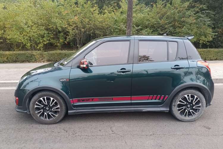 Used Suzuki Swift 2016 1.5L Automatic Fashionable Coolplay Edition Left Side