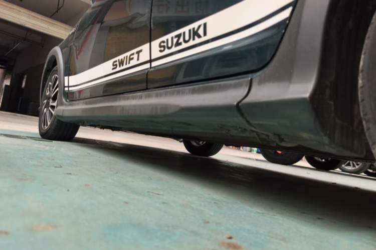Used Suzuki Swift 2016 1.5L Automatic Fashionable Coolplay Edition Left Side Sill