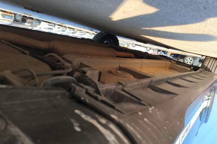 Used Suzuki Swift 2016 1.5L Automatic Fashionable Coolplay Edition Left Side Sill