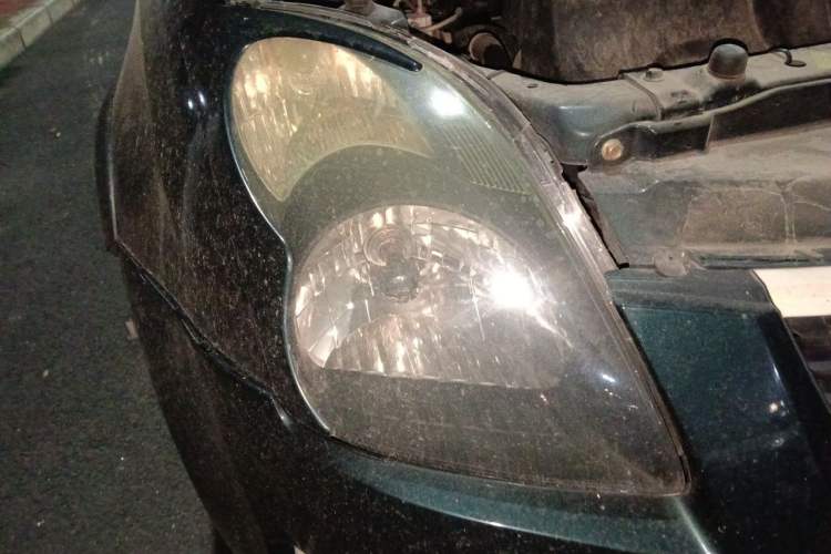 Used Suzuki Swift 2016 1.5L Automatic Fashionable Coolplay Edition Right Front Headlight