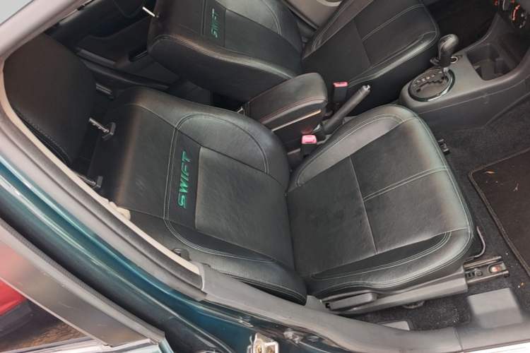 Used Suzuki Swift 2016 1.5L Automatic Fashionable Coolplay Edition Right Front Seat