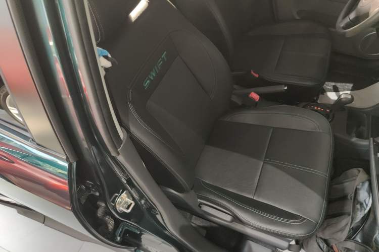 Used Suzuki Swift 2016 1.5L Automatic Fashionable Coolplay Edition Right Front Seat