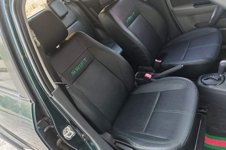 Used Suzuki Swift 2016 1.5L Automatic Fashionable Coolplay Edition Right Front Seat